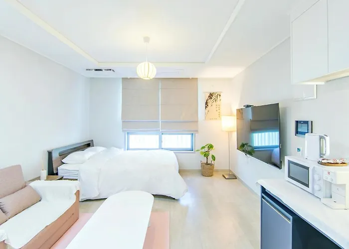 Ieumjae Seomyeon Station 4*