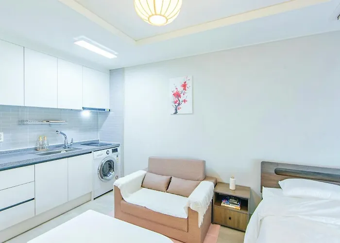Ieumjae Seomyeon Station 4*