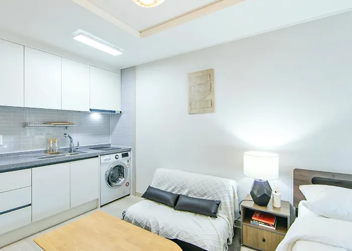 Ieumjae Seomyeon Station 4*
